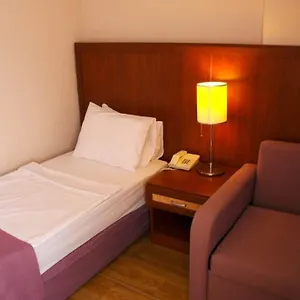 Hotel Avisos And